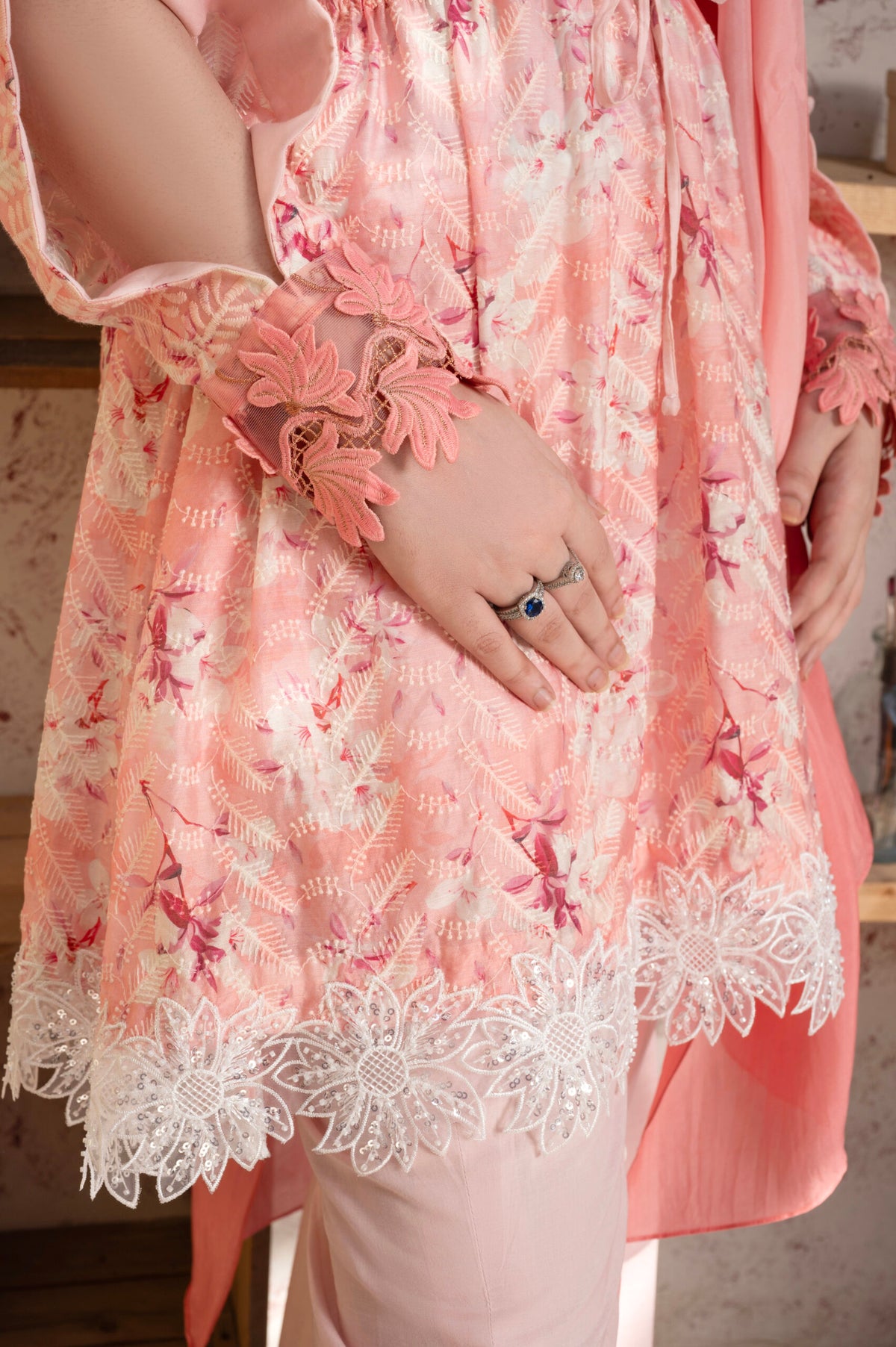Mehak peach pink embroidered lawn 3 piece suit by Mosmi Pakistan