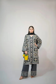 Siyaah Gul black embroidered lawn 3-piece suit by Mosmi Pakistan